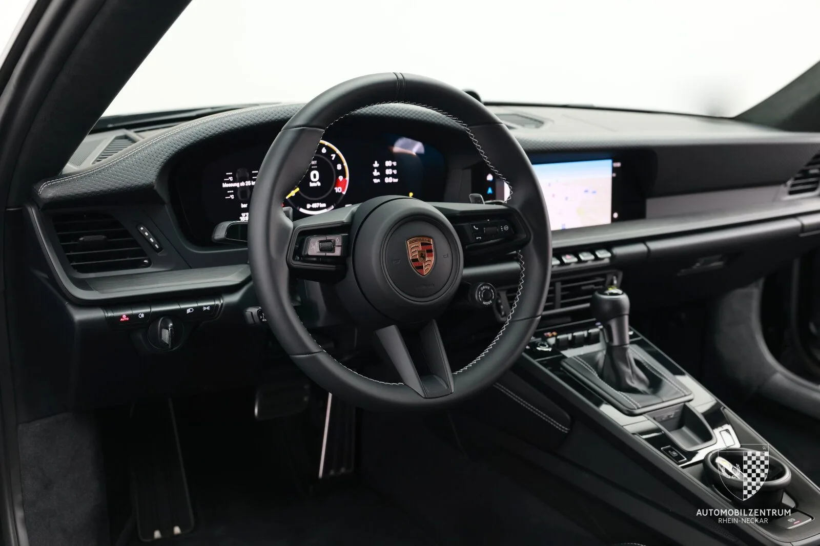 2026 Porsche 911 GT3 Touring, 12/15