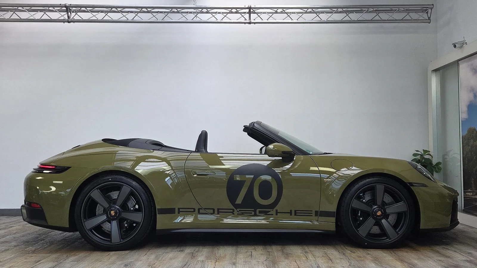 2026 Porsche 911 Spirit 70, 4/30