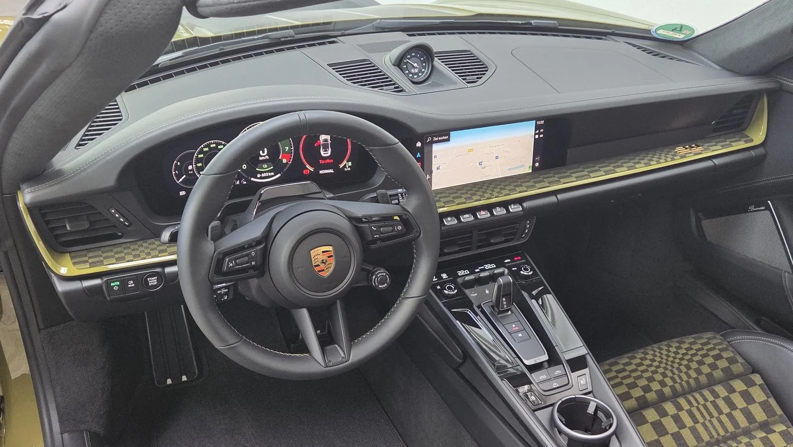 2026 Porsche 911 Spirit 70, 15/30