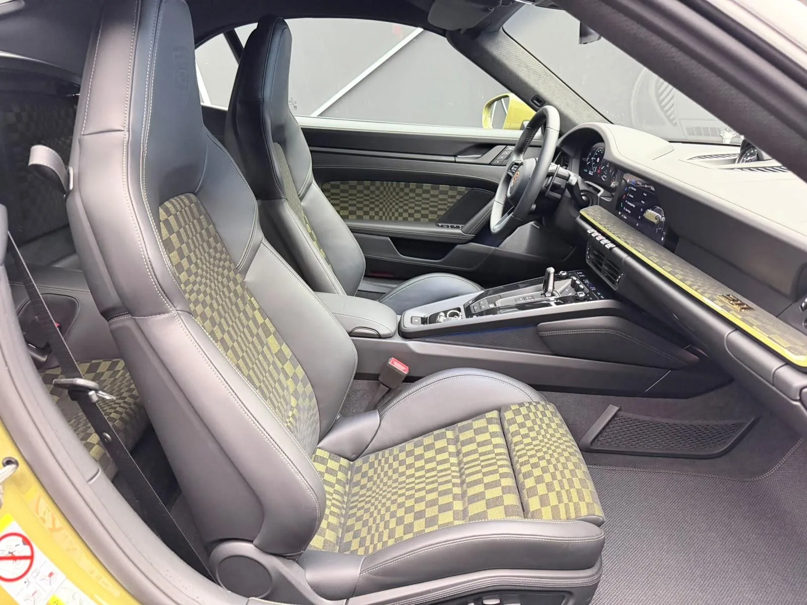 2026 Porsche 911 Spirit 70, 18/30