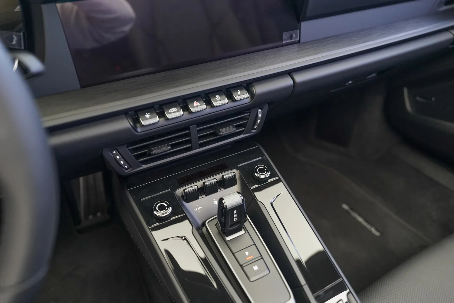 2026 Porsche 911 Targa 4 GTS, 7/16