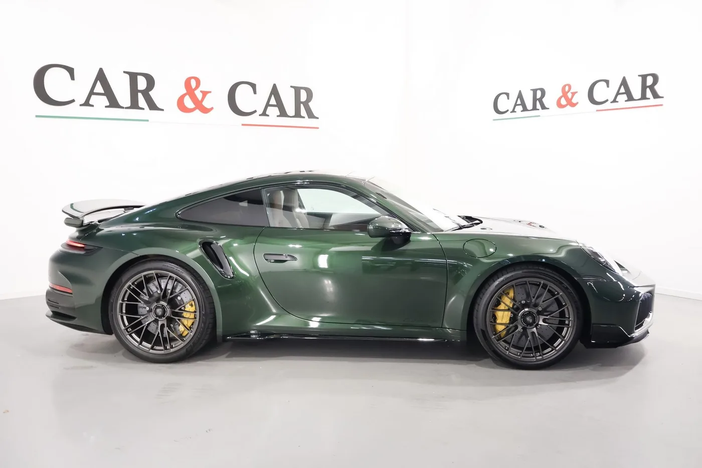 2026 Porsche 911 Turbo S proposée par un spécialiste de la supercar à Zibido San Giacomo, Italie, photo 5 sur 9