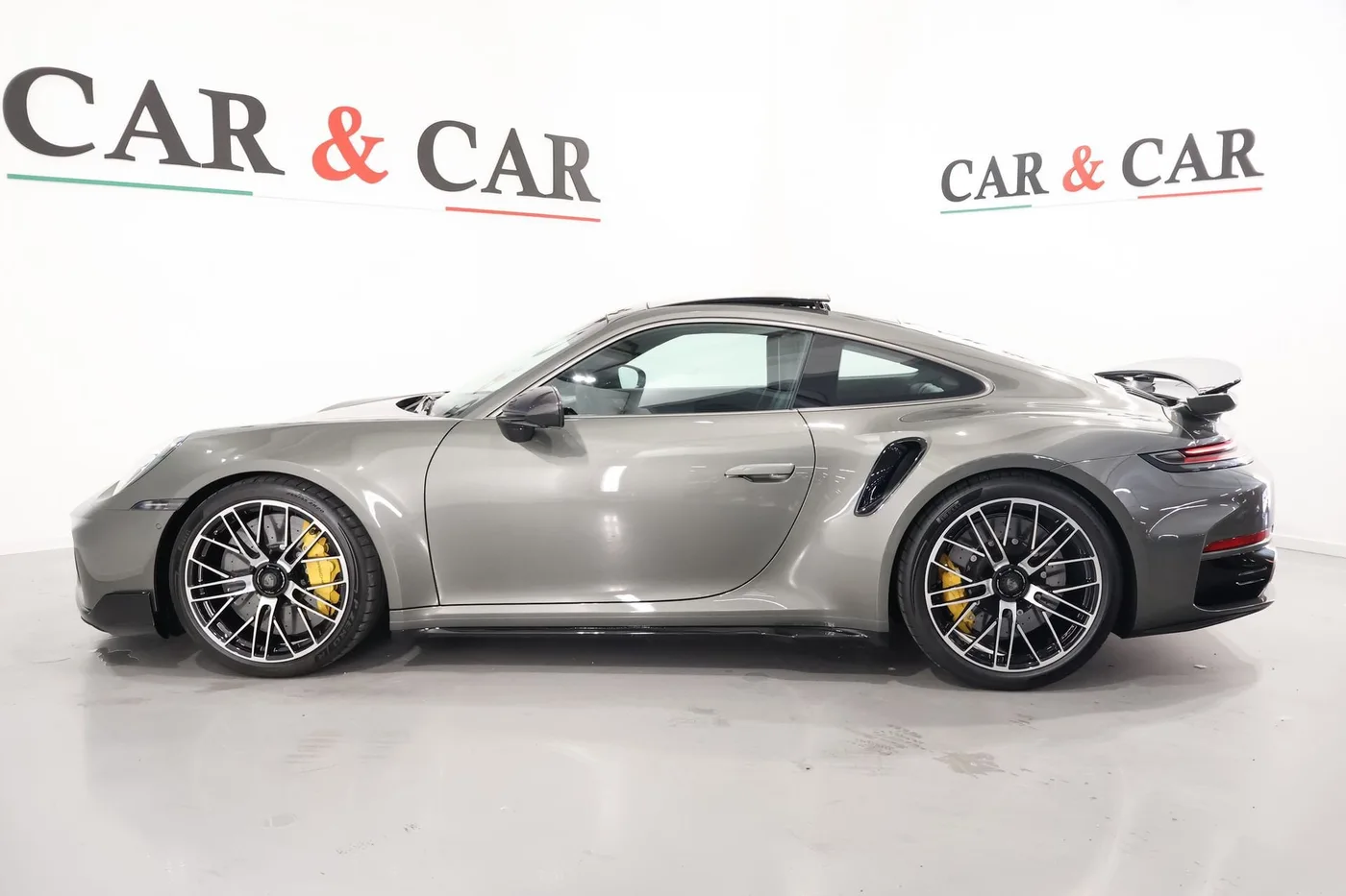 2026 Porsche 911 Turbo S SportDesign proposée par un spécialiste de la supercar à Zibido San Giacomo, Italie, photo 5 sur 25