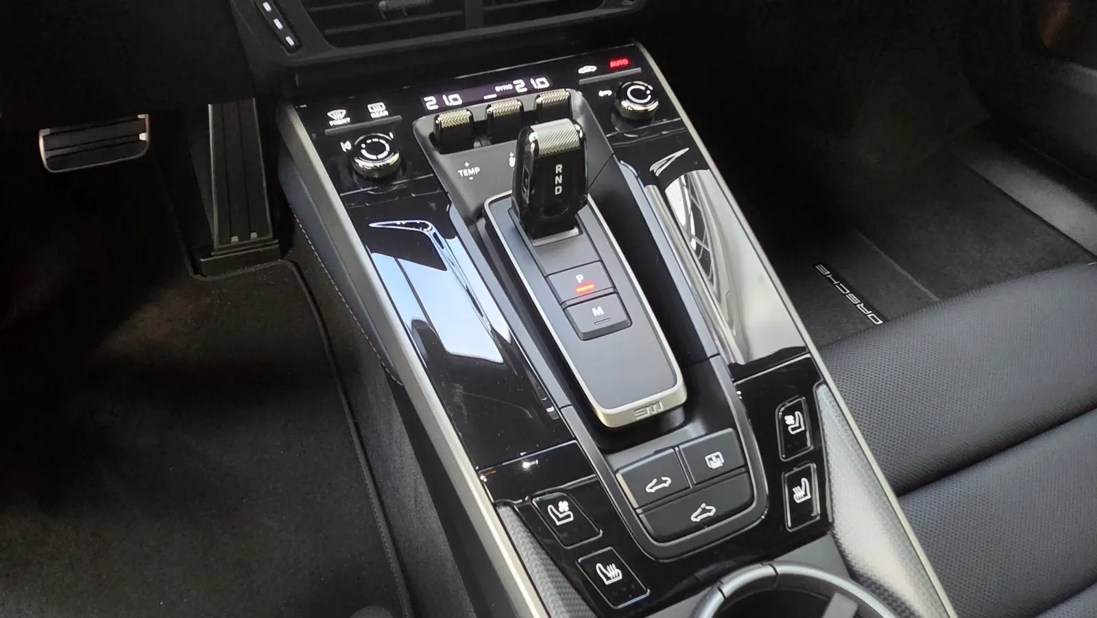 2026 Porsche 911 Turbo S, 12/28