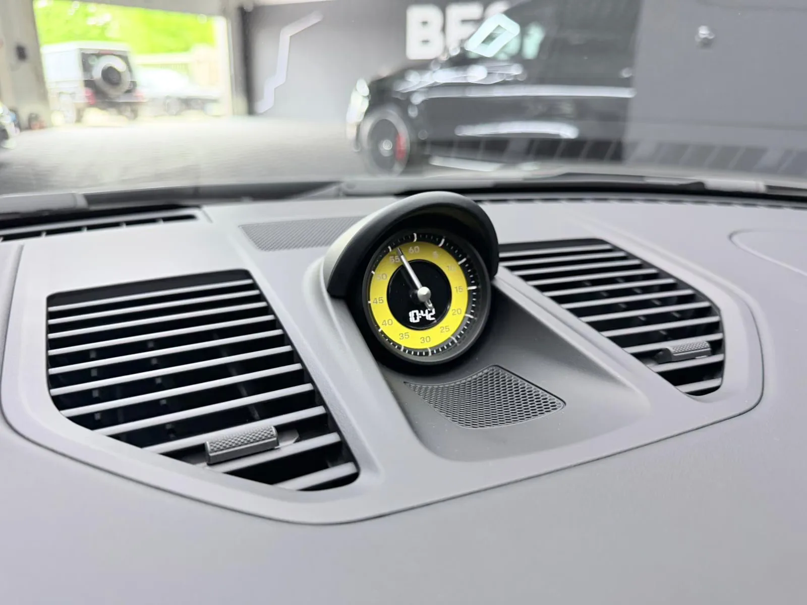 2026 Porsche 911 Turbo S, 16/23
