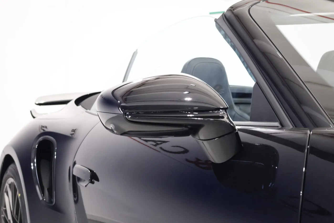 2026 Porsche 911 Turbo S Cabriolet proposée par un spécialiste de la supercar à Zibido San Giacomo, Italie, photo 22 sur 25