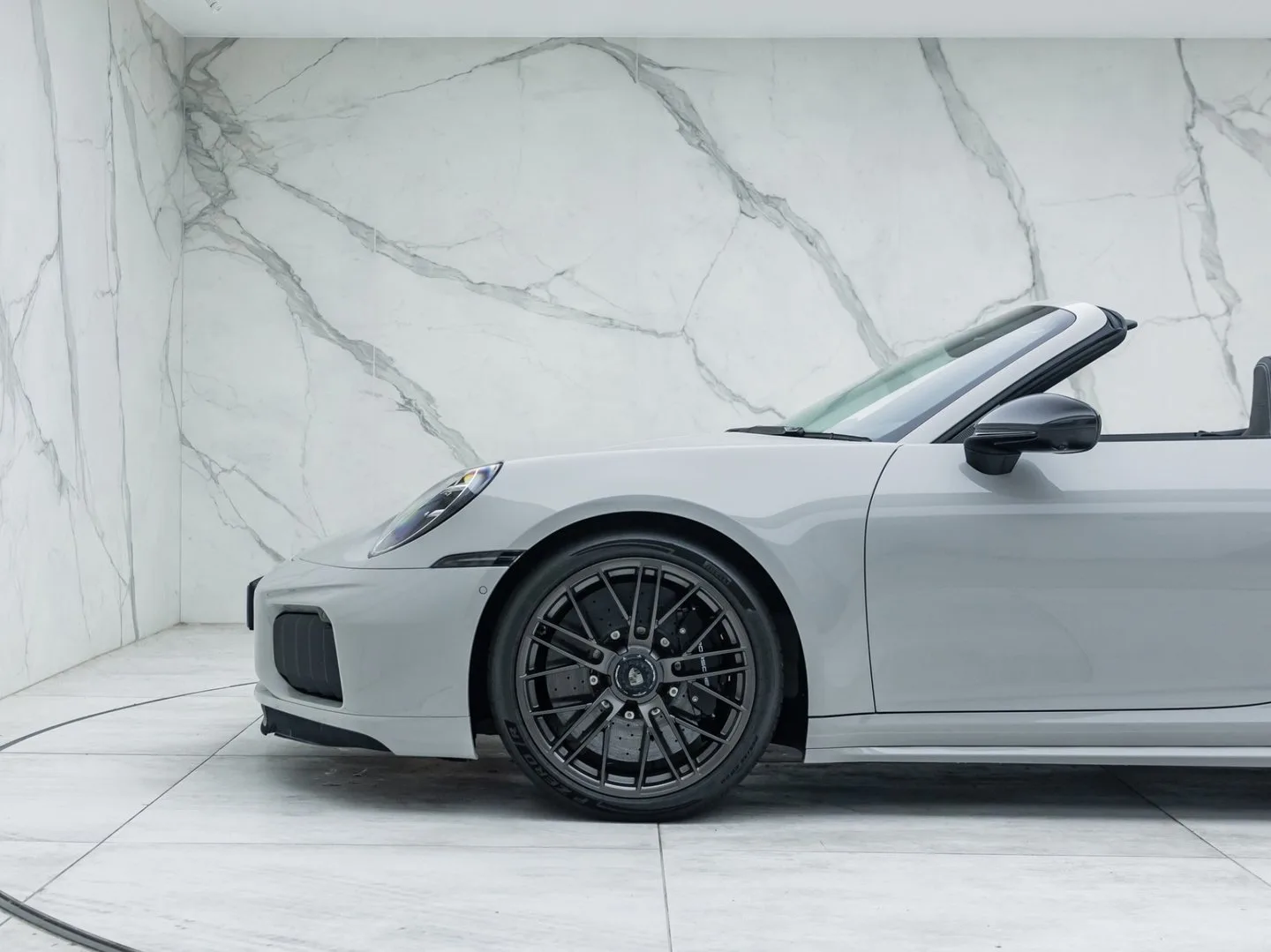2026 Porsche 911 Turbo S Cabriolet 992.2, 9/30