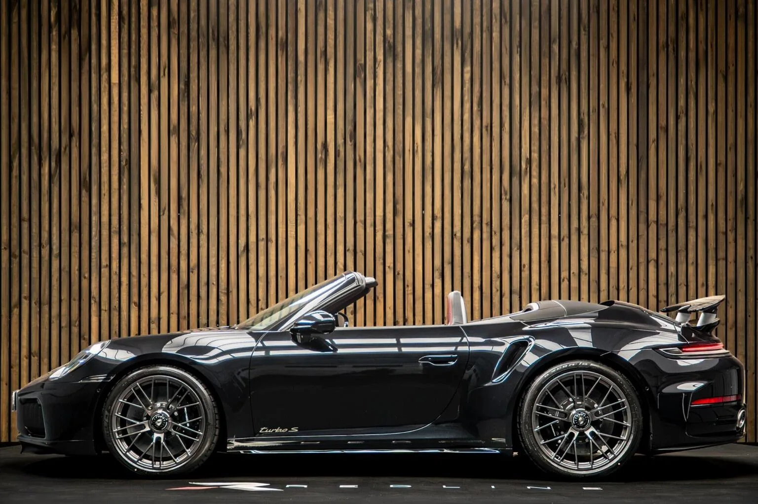 2026 Porsche 911 Turbo S Cabriolet, 7/30