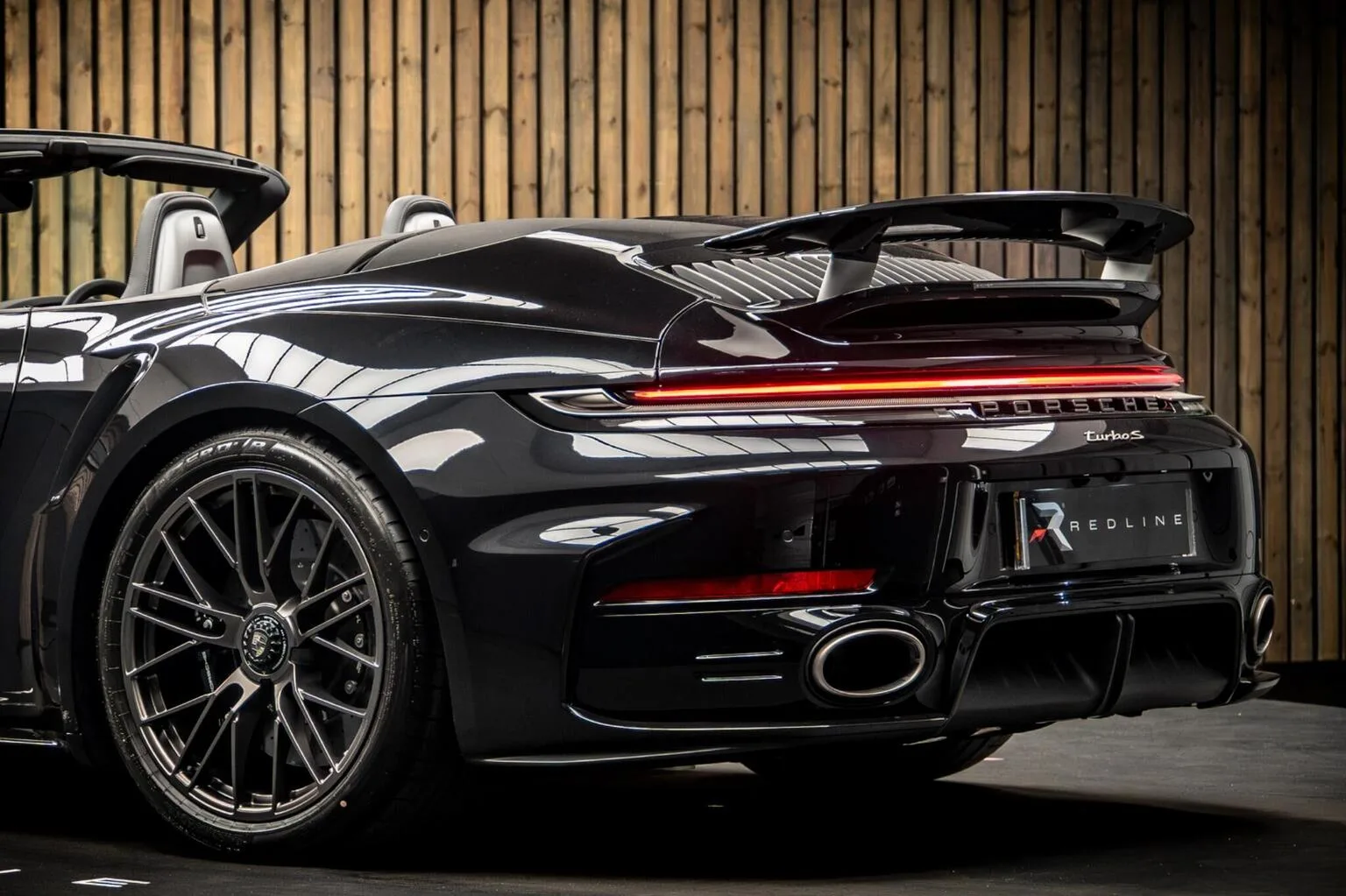 2026 Porsche 911 Turbo S Cabriolet, 17/30
