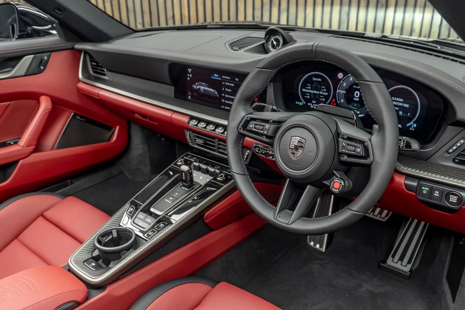 2026 Porsche 911 Turbo S Cabriolet, 23/30