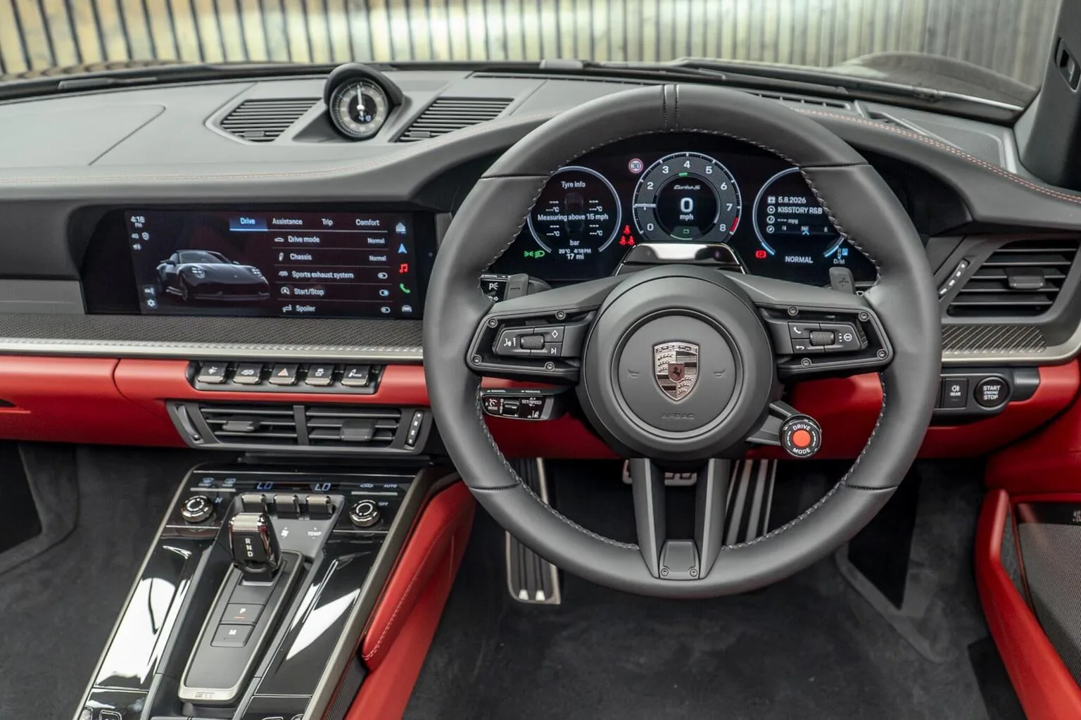 2026 Porsche 911 Turbo S Cabriolet, 26/30