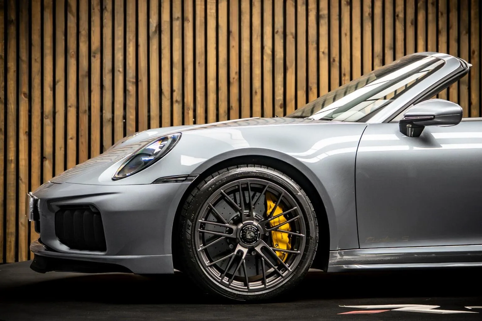 2026 Porsche 911 Turbo S Cabriolet, 8/30