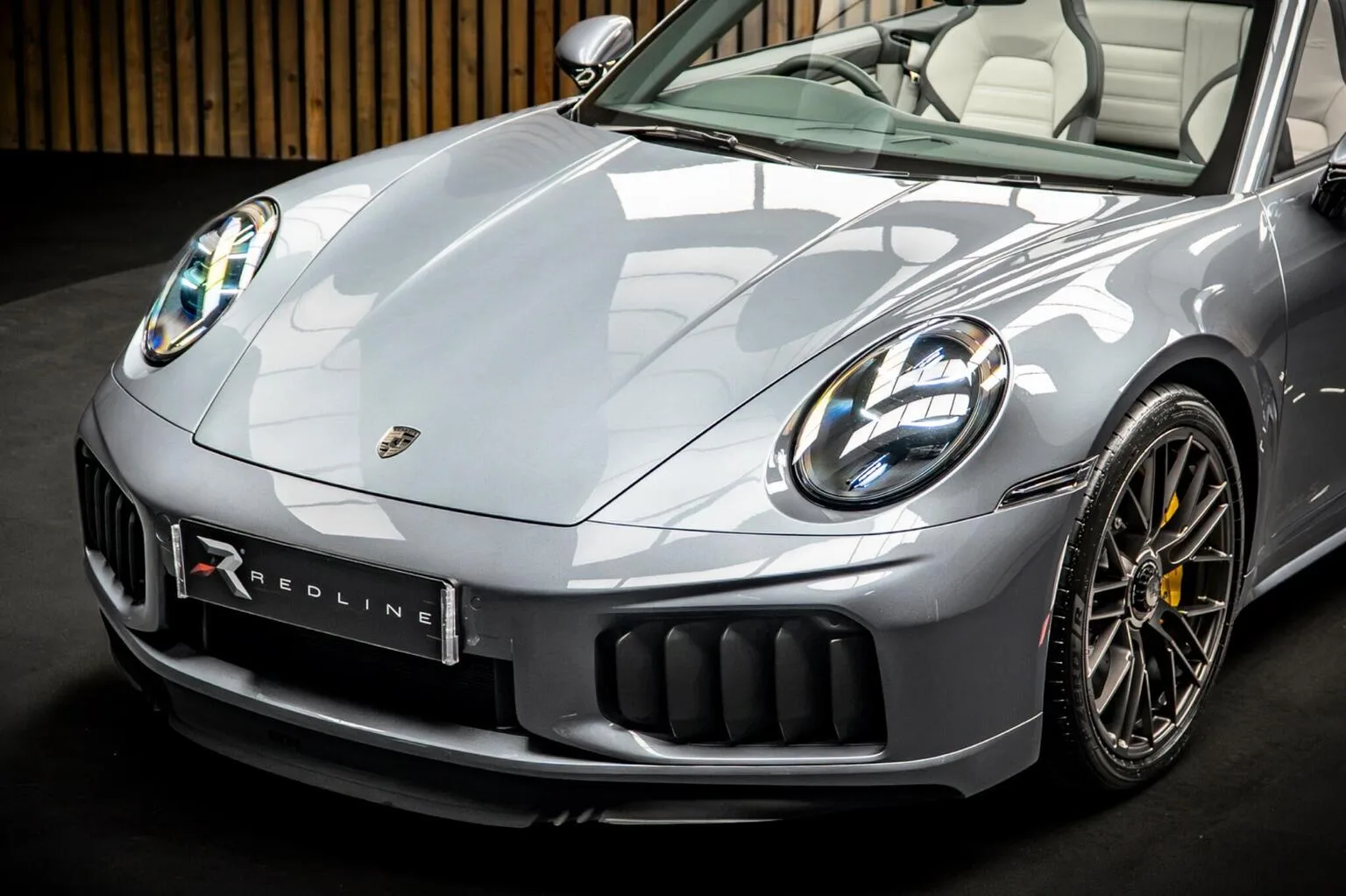 2026 Porsche 911 Turbo S Cabriolet, 16/30