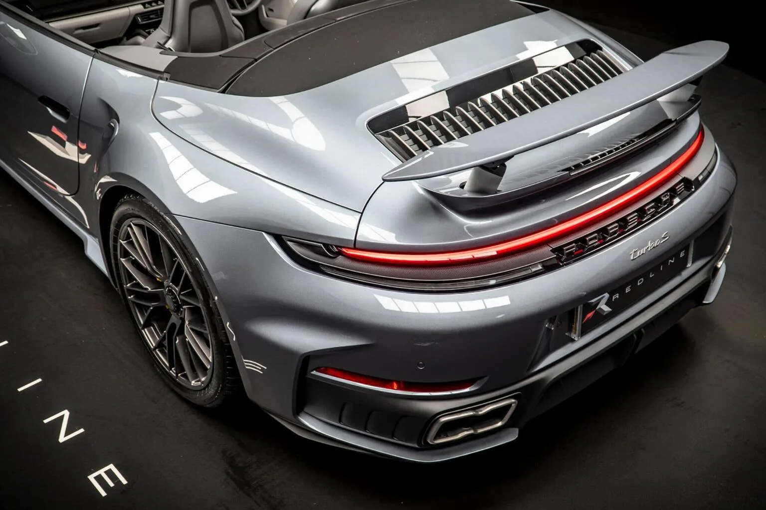 2026 Porsche 911 Turbo S Cabriolet, 19/30