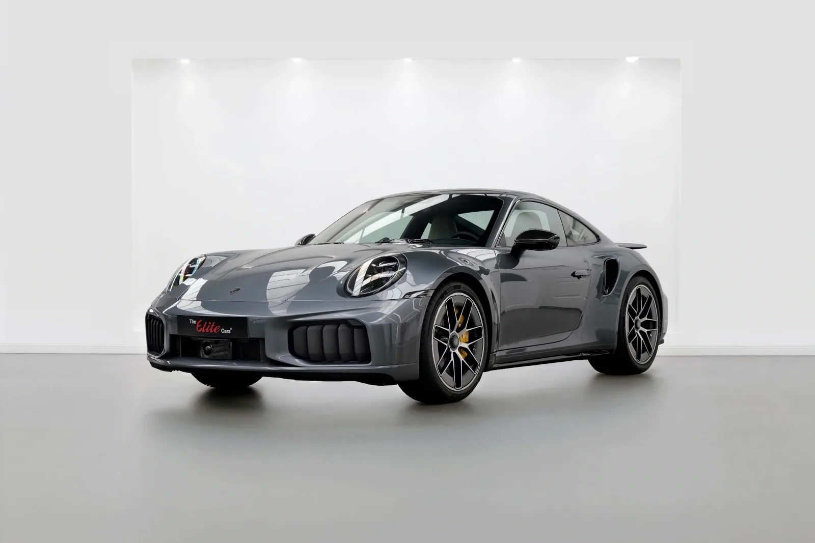 2026 Porsche 911 Turbo S T-Hybrid, 6/14