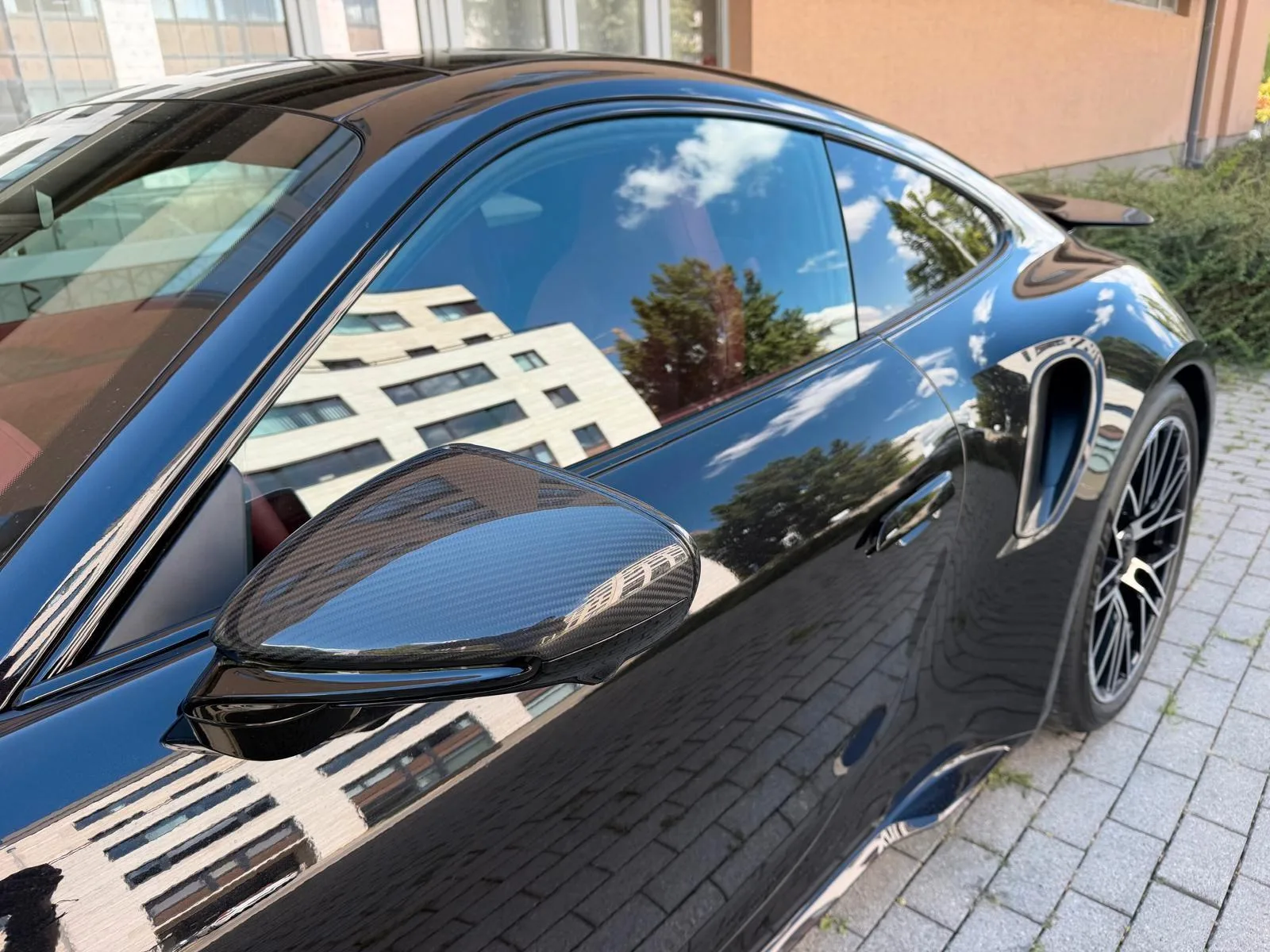 2026 Porsche 911 Turbo S, 10/16