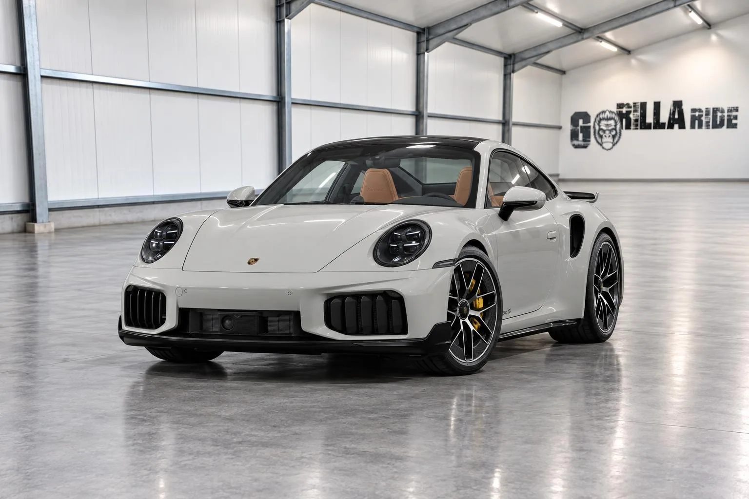 2026 Porsche 911 Turbo S angeboten von einem Fachhändler in Bielefeld, Deutschland, Hauptfoto