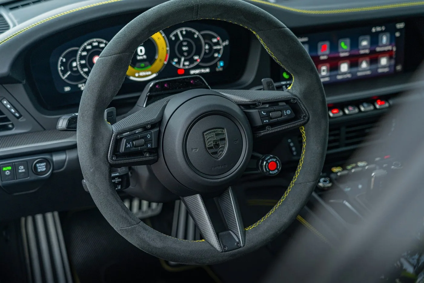 2026 Porsche 911 Turbo S proposée par un spécialiste de la supercar à Gronau, Allemagne, photo 20 sur 25
