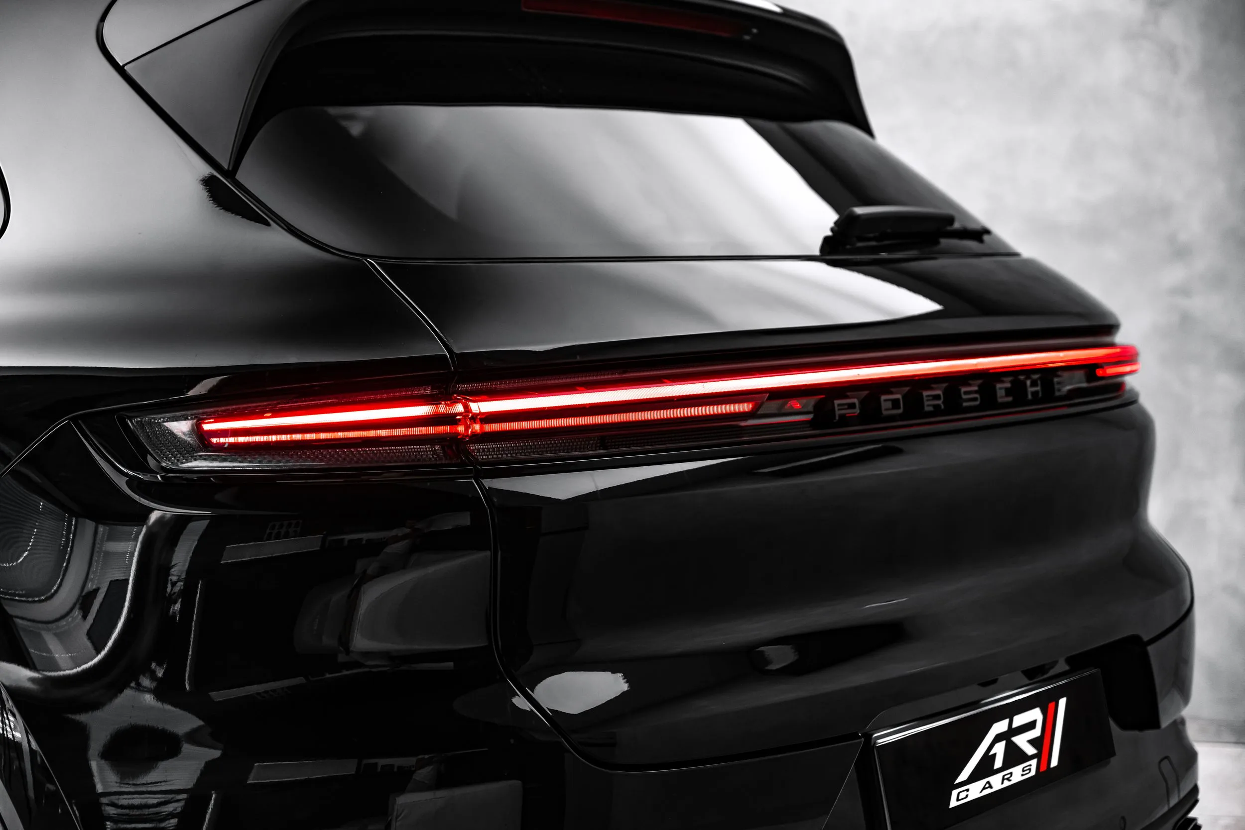 2026 Porsche Cayenne Black Edition, 10/26