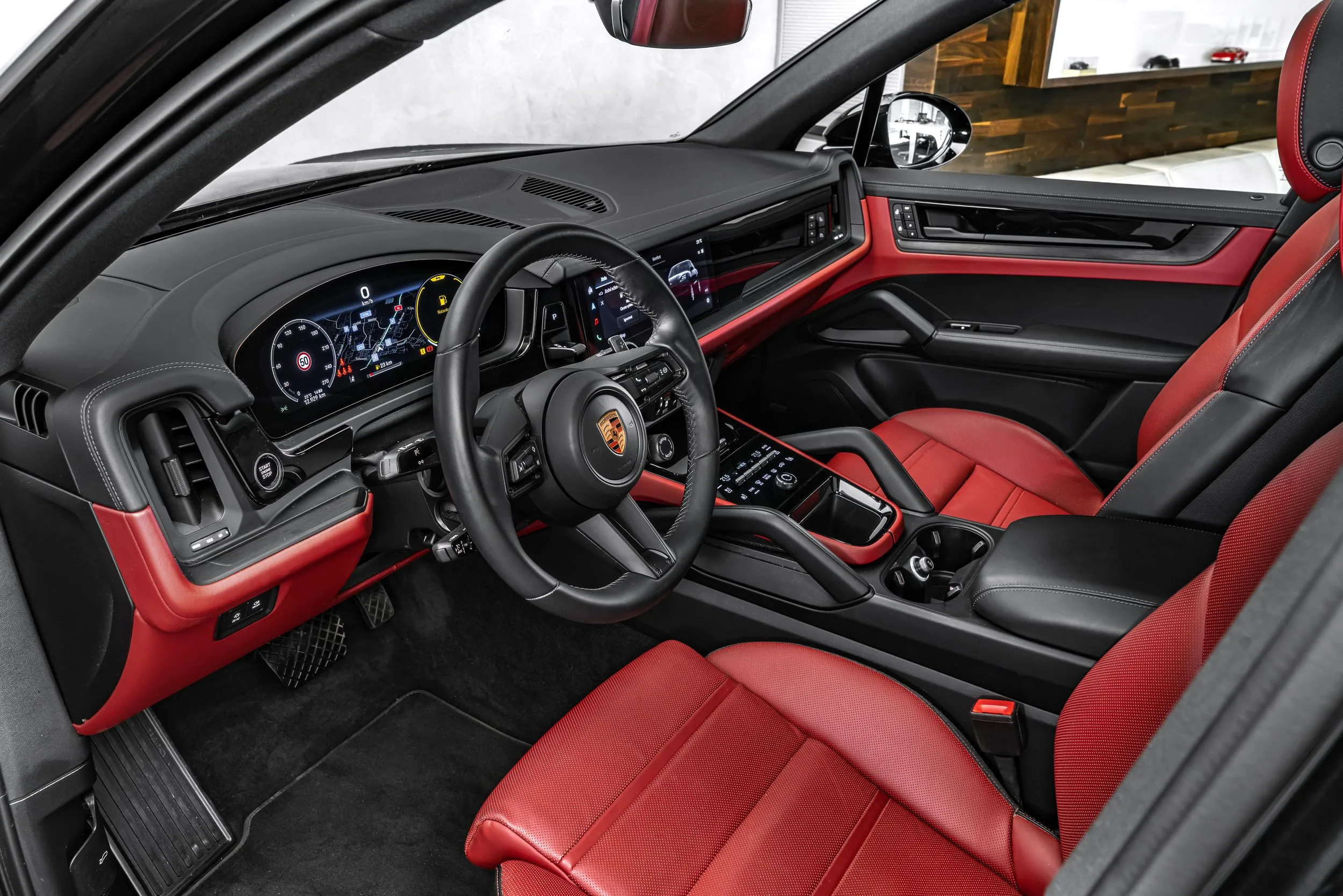2026 Porsche Cayenne Black Edition, 12/26
