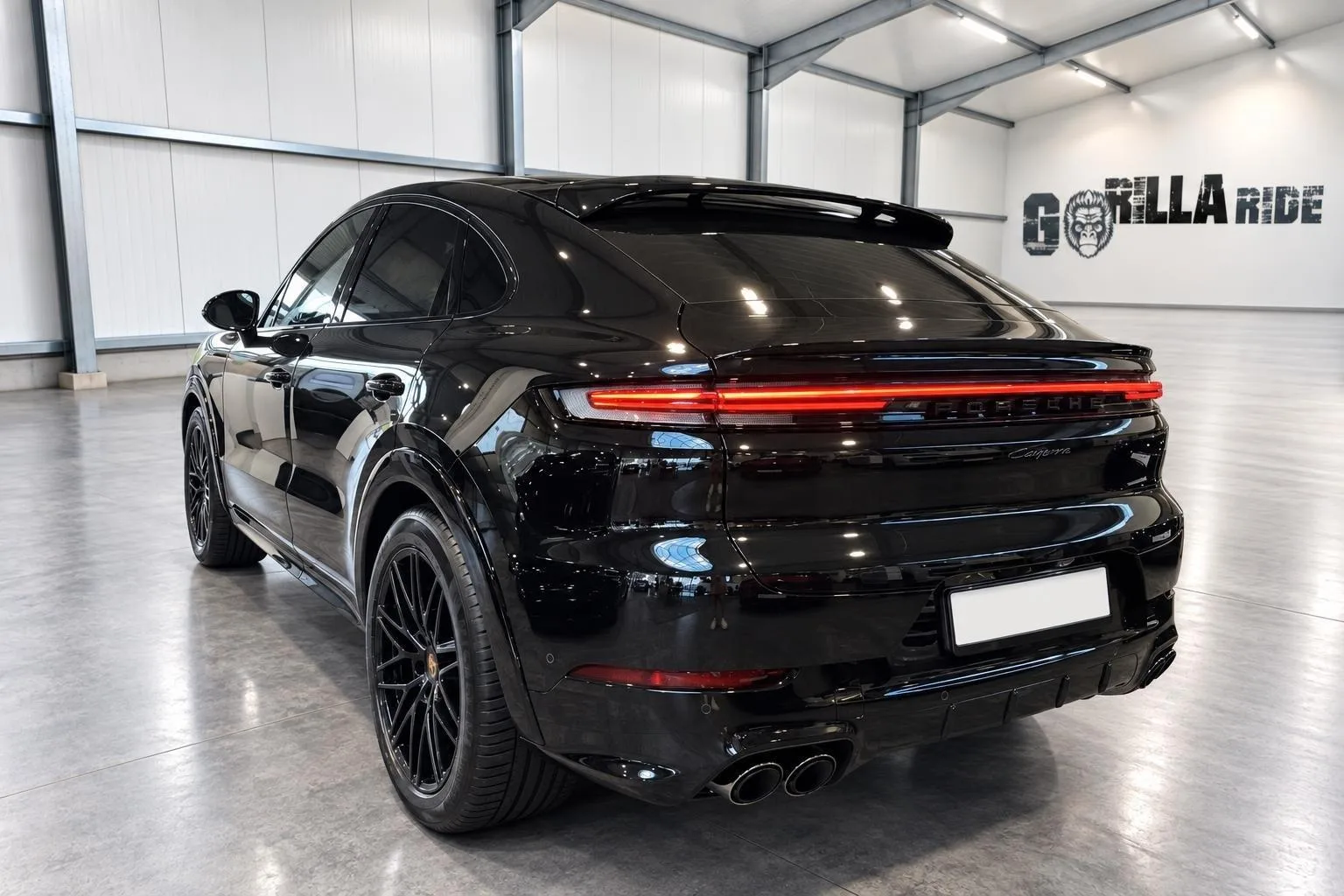 2026 Porsche Cayenne Coupé Black Edition, 3/15