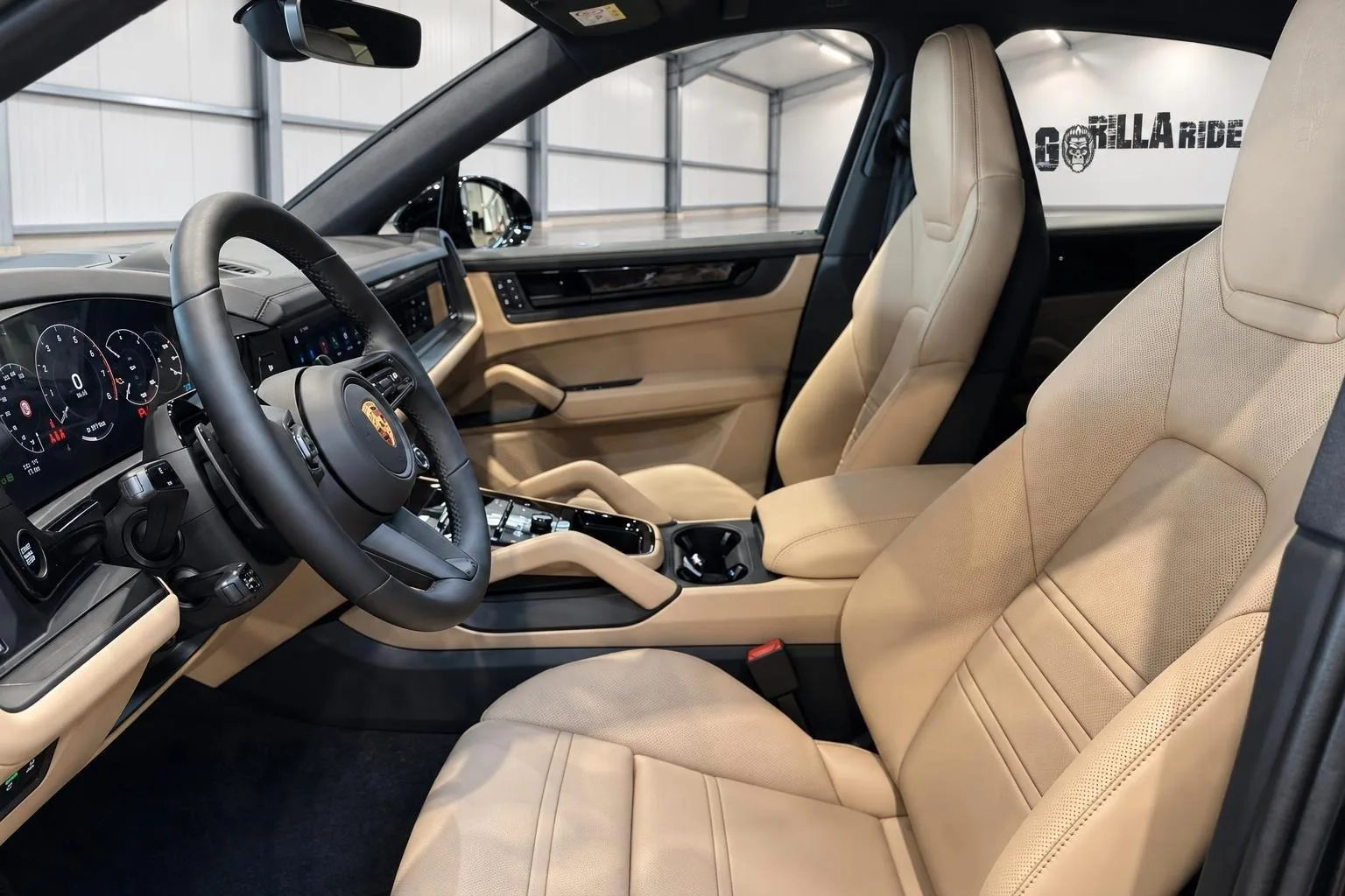 2026 Porsche Cayenne Coupé Black Edition, 13/15