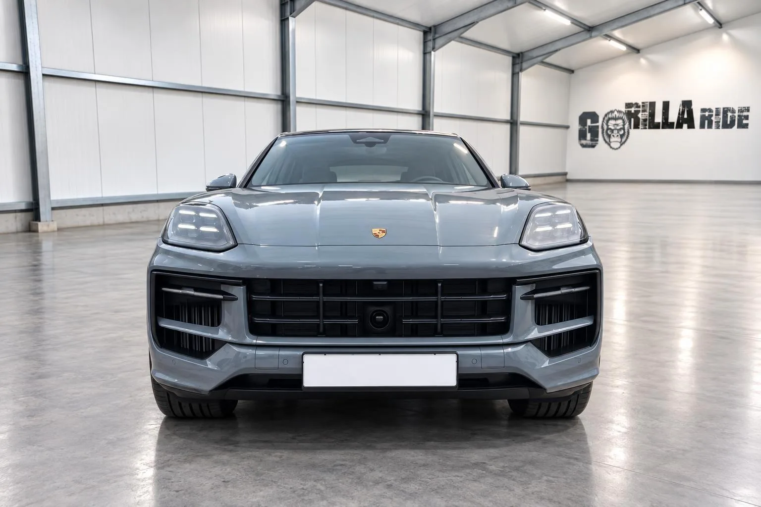2026 Porsche Cayenne E-Hybrid Coupé Black Edition, 2/10