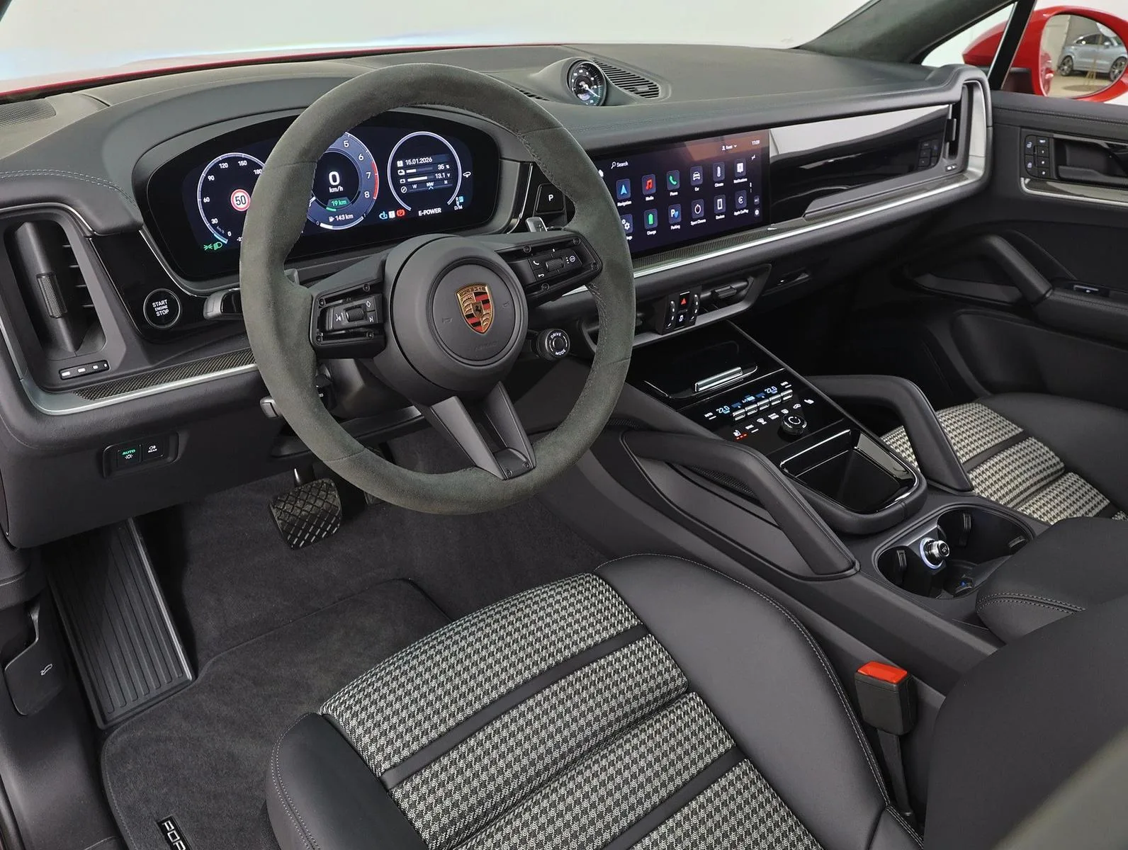 2026 Porsche Cayenne E-Hybrid Coupé, 11/27