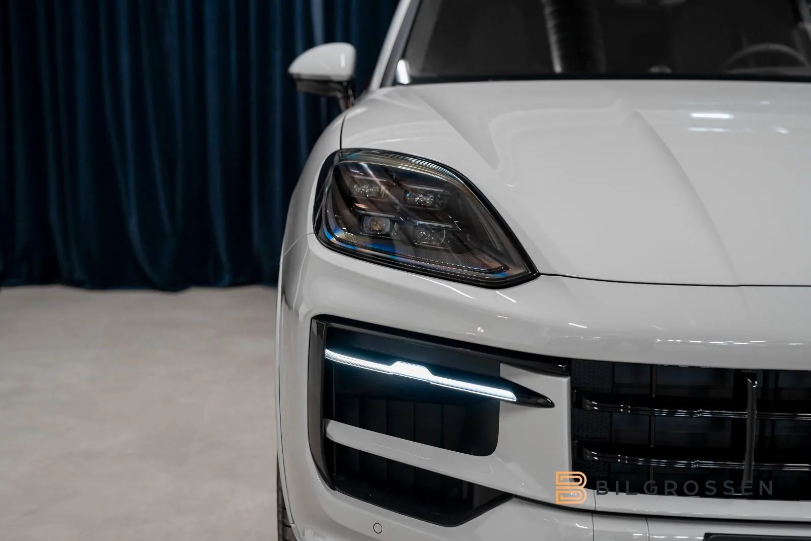 2026 Porsche Cayenne GTS Coupé, 12/22