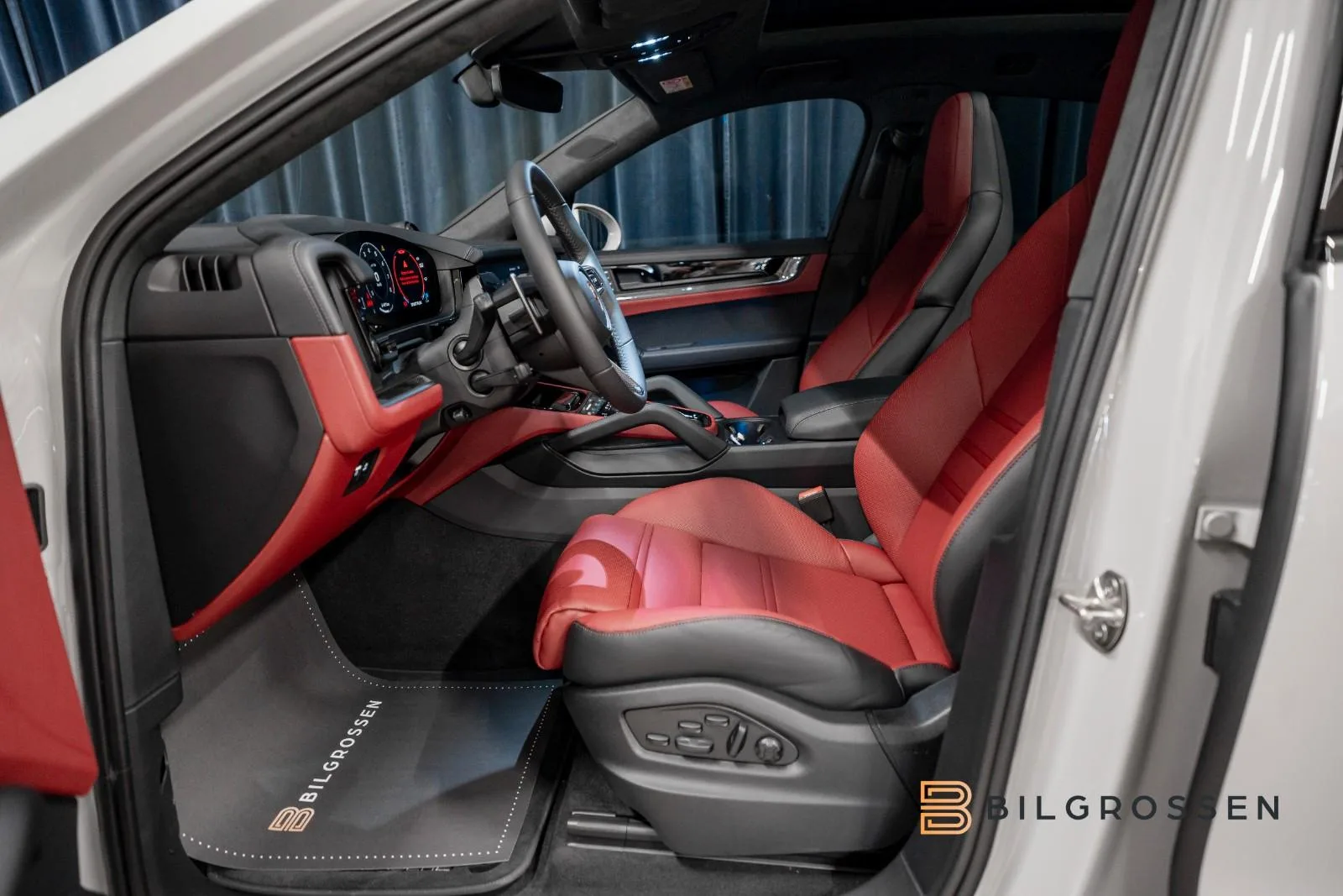 2026 Porsche Cayenne GTS Coupé, 15/22