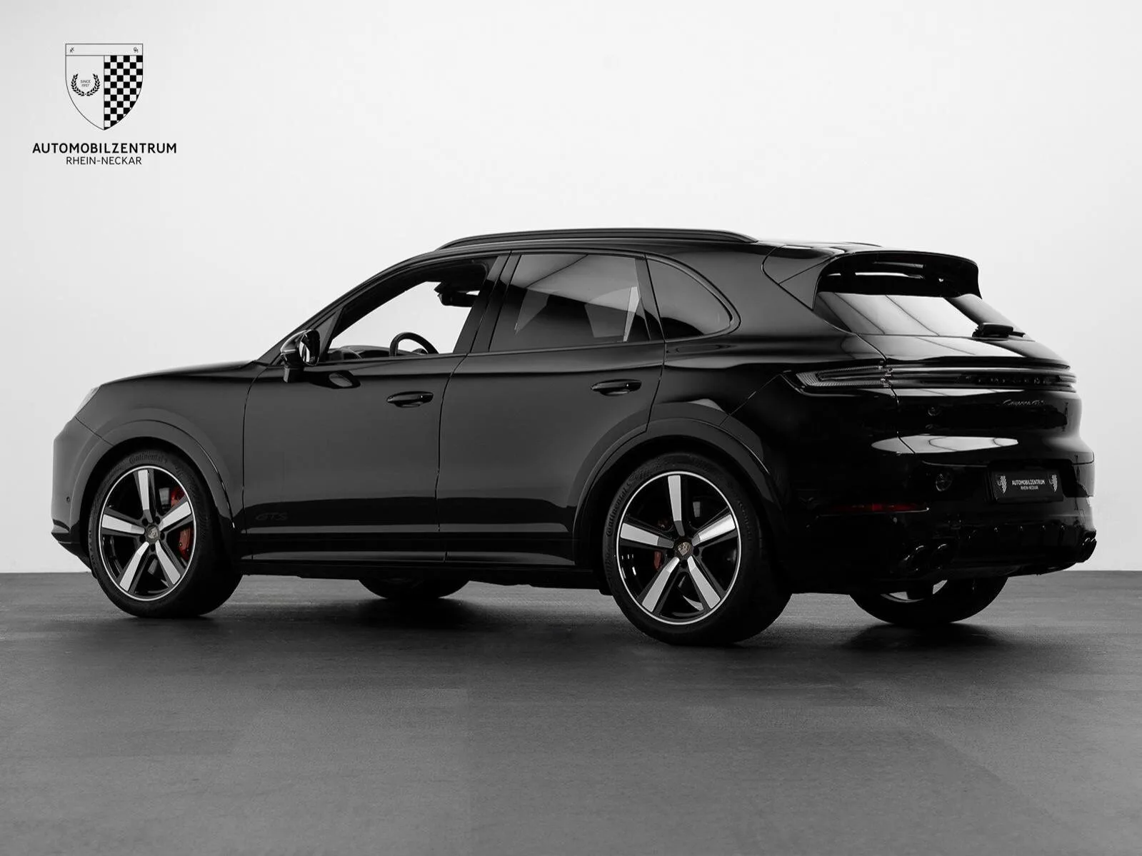 2026 Porsche Cayenne GTS, 5/30
