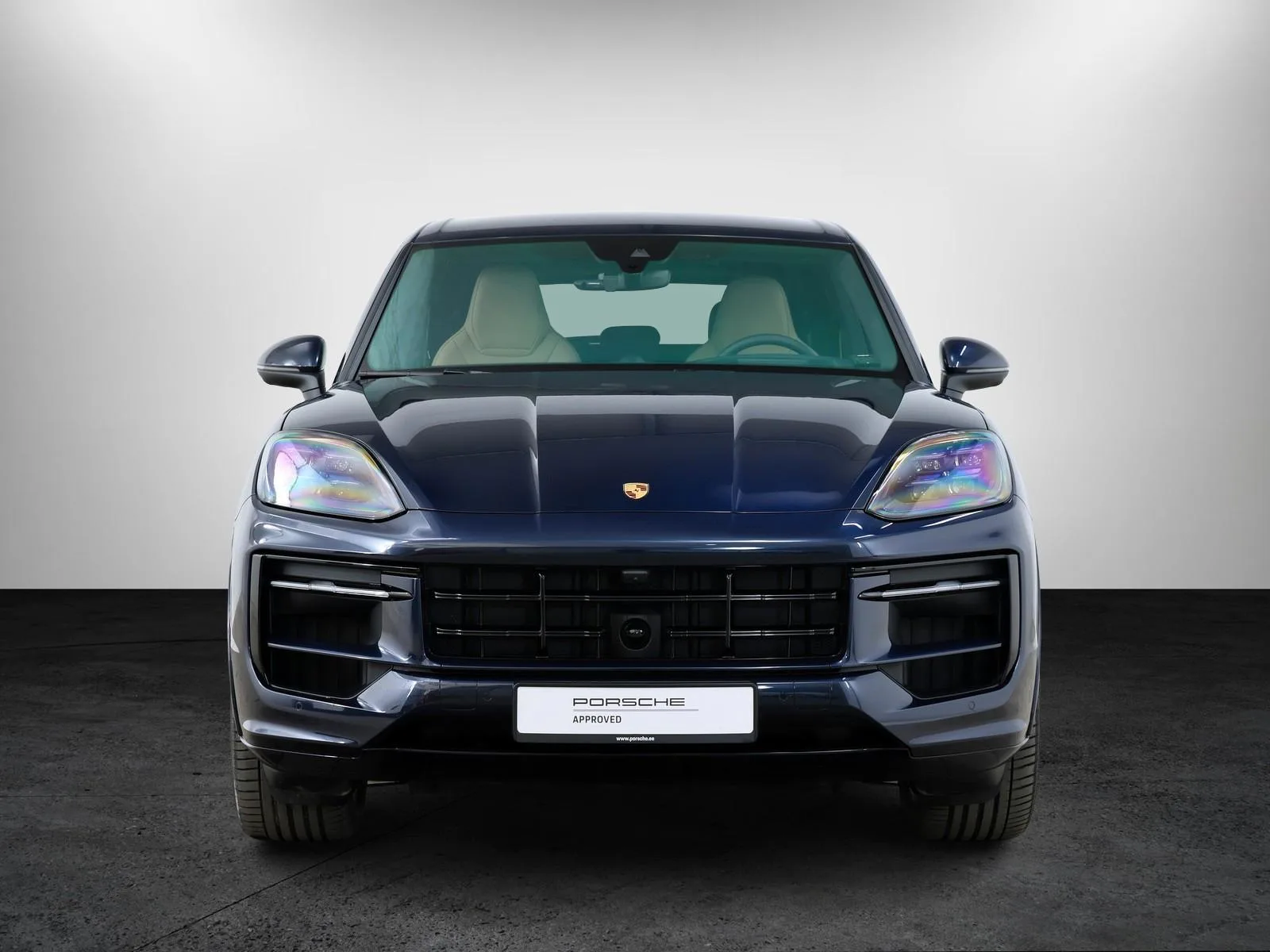 2026 Porsche Cayenne E-Hybrid, 2/30