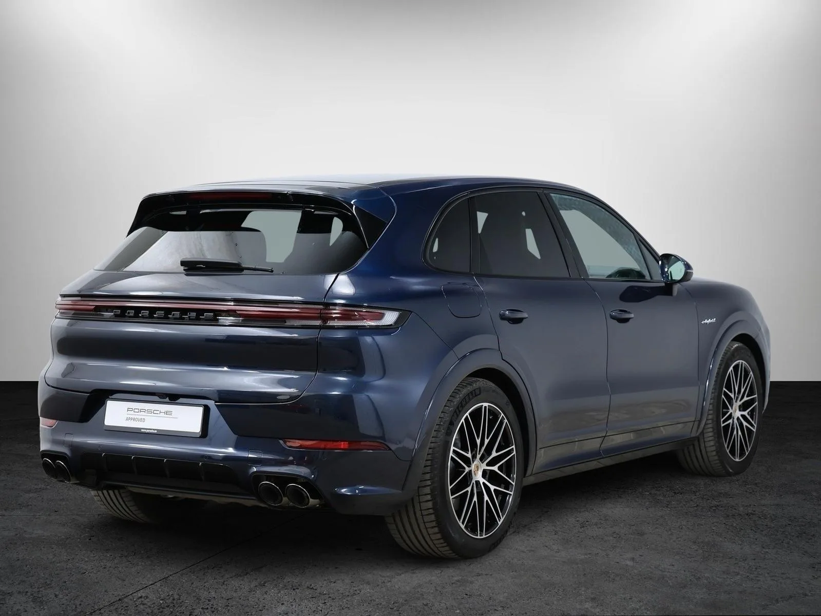 2026 Porsche Cayenne E-Hybrid, 4/30