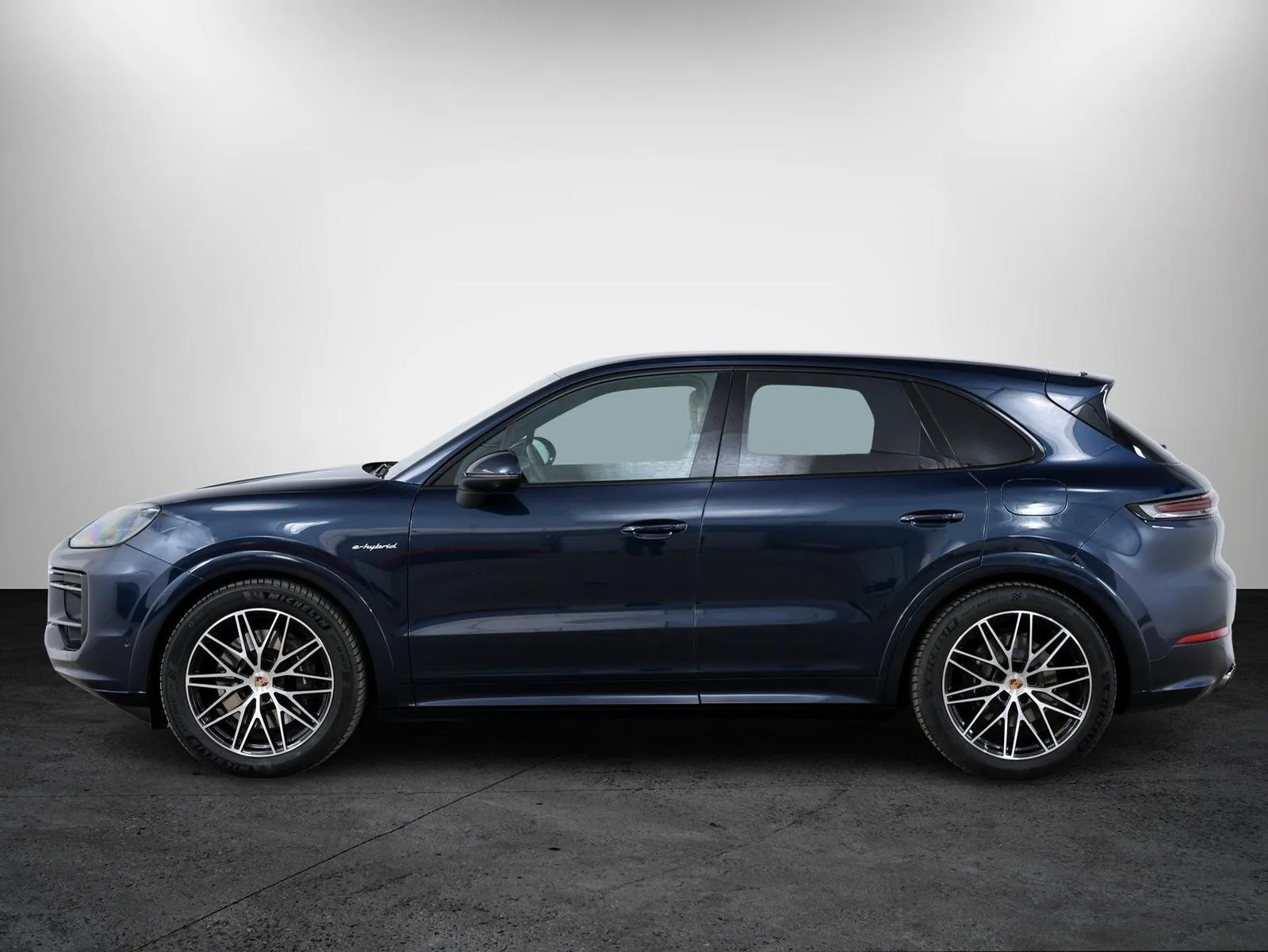 2026 Porsche Cayenne E-Hybrid, 7/30