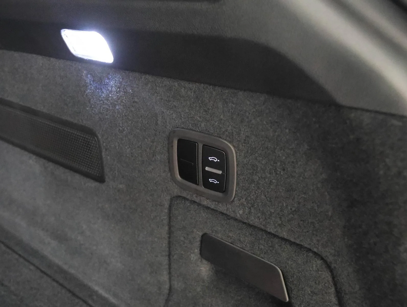 2026 Porsche Cayenne E-Hybrid, 29/30