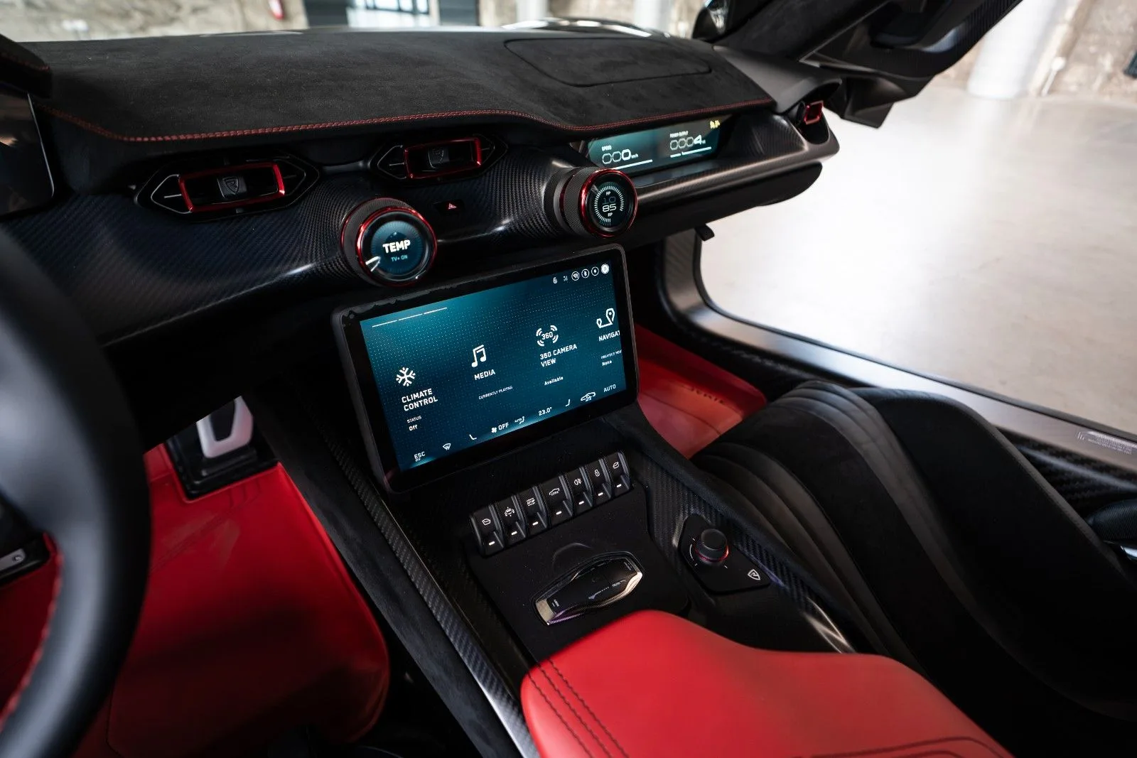 2026 Rimac Nevera R, 19/25