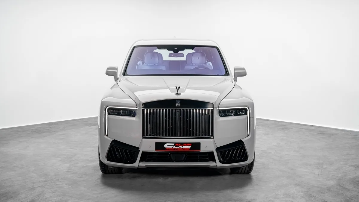 2026 Rolls-Royce Cullinan Black Badge angeboten von einem Fachhändler in Dubai, Vereinigte Arabische Emirate, Foto 4 von 25