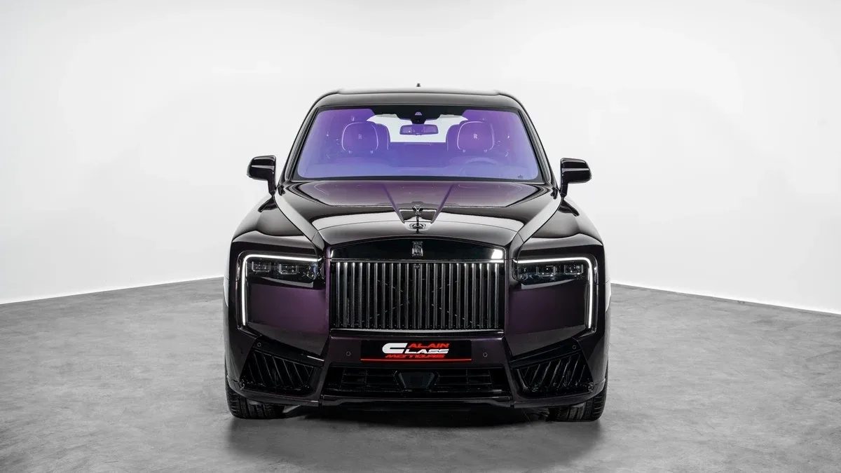 2026 Rolls-Royce Cullinan Black Badge angeboten von einem Fachhändler in Dubai, Vereinigte Arabische Emirate, Foto 4 von 25