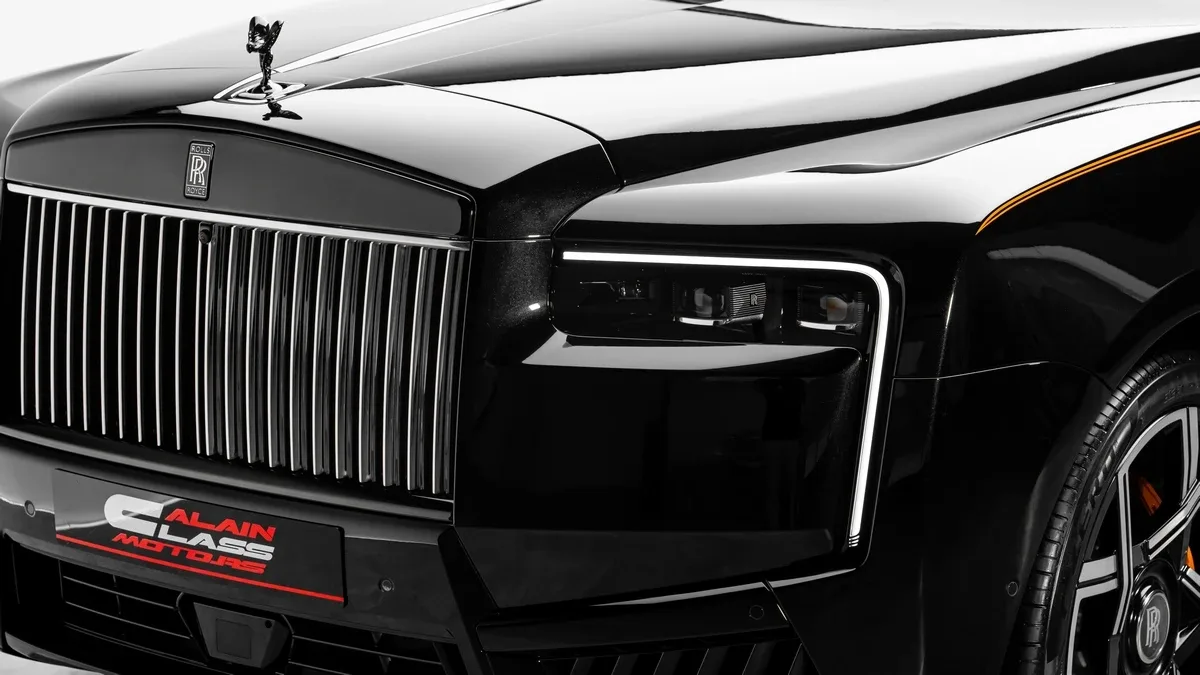 2026 Rolls-Royce Cullinan Black Badge angeboten von einem Fachhändler in Dubai, Vereinigte Arabische Emirate, Foto 7 von 25