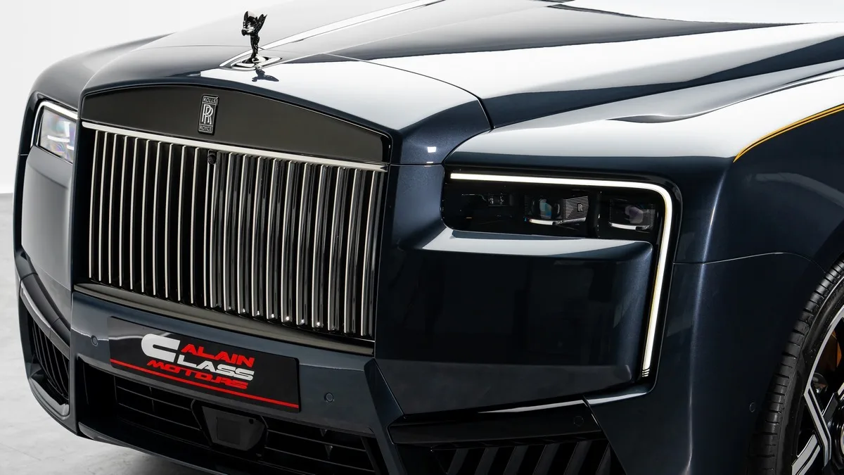 2026 Rolls-Royce Cullinan Black Badge angeboten von einem Fachhändler in Dubai, Vereinigte Arabische Emirate, Foto 7 von 25