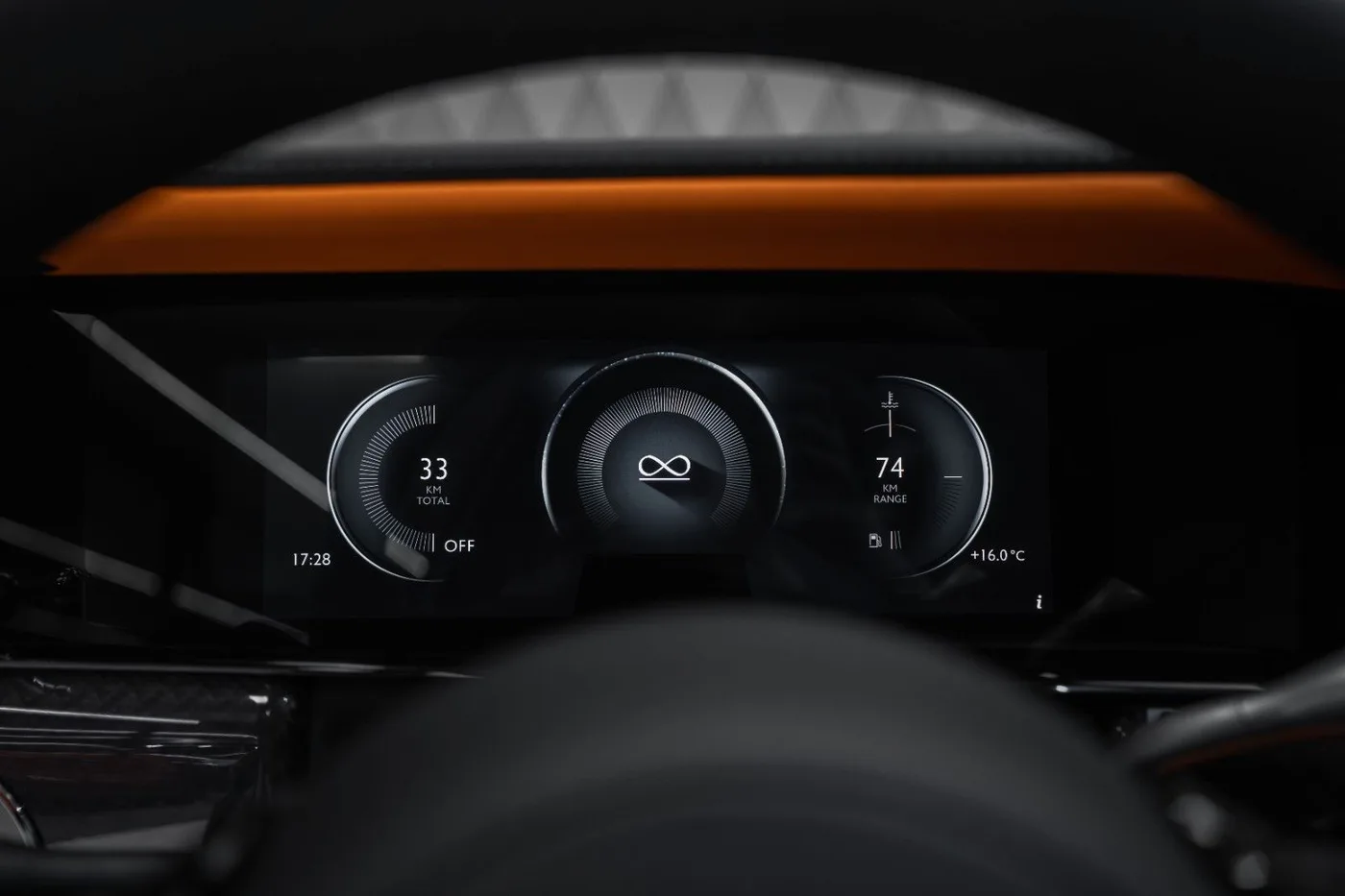 2026 Rolls-Royce Cullinan Black Badge angeboten von einem Supersportwagenhändler in Schenefeld, Deutschland, Foto 20 von 20