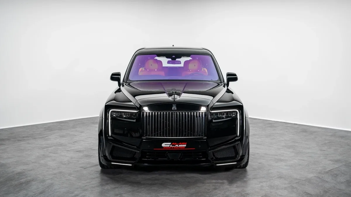 2026 Rolls-Royce Cullinan Black Badge angeboten von einem Fachhändler in Dubai, Vereinigte Arabische Emirate, Foto 4 von 25