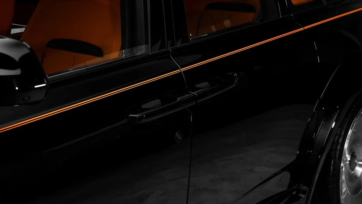 2026 Rolls-Royce Cullinan Black Badge angeboten von einem Fachhändler in Dubai, Vereinigte Arabische Emirate, Foto 9 von 25