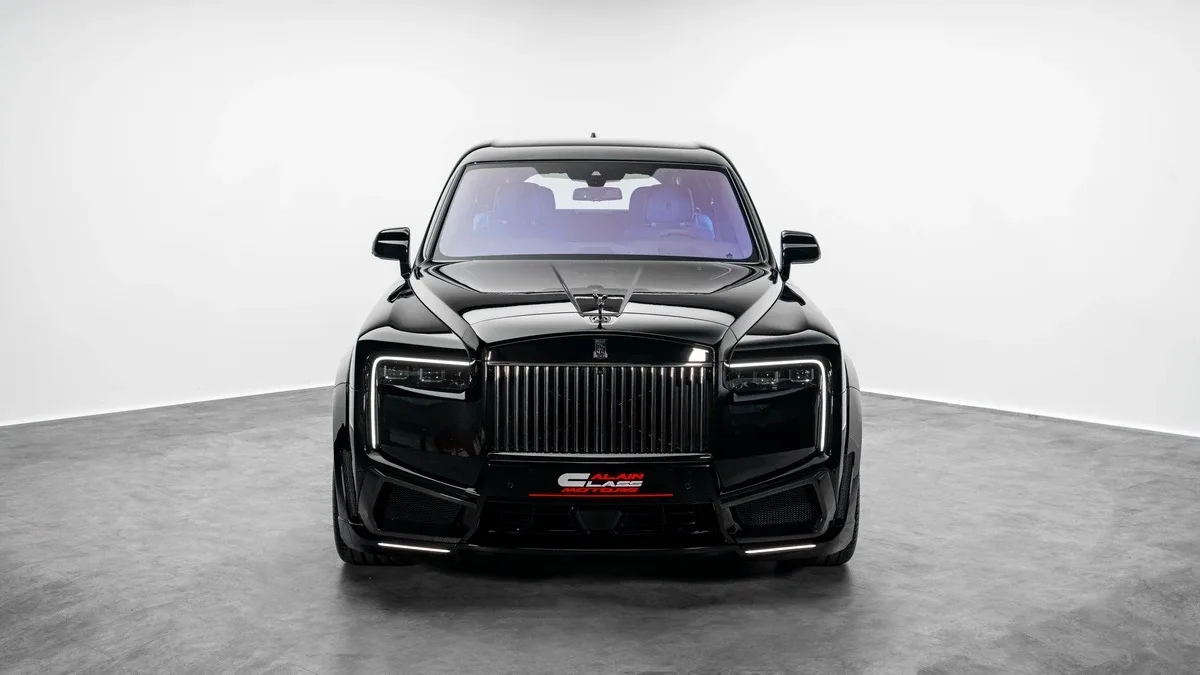2026 Rolls-Royce Cullinan Black Badge angeboten von einem Fachhändler in Dubai, Vereinigte Arabische Emirate, Foto 4 von 25