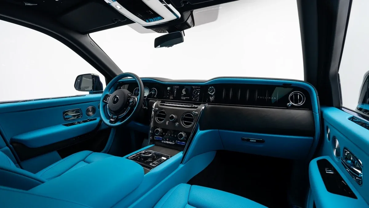 2026 Rolls-Royce Cullinan angeboten von einem Fachhändler in Dubai, Vereinigte Arabische Emirate, Foto 18 von 25