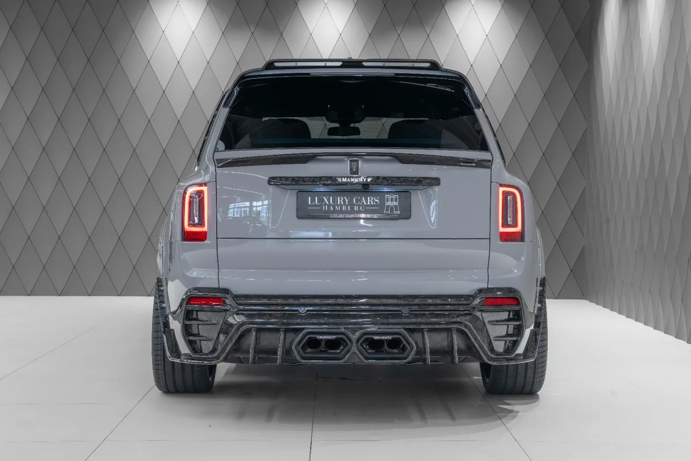 2026 Rolls-Royce Cullinan angeboten von einem Supersportwagenhändler in Schenefeld, Deutschland, Foto 6 von 25