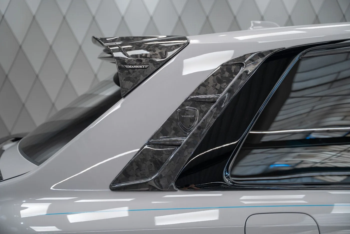 2026 Rolls-Royce Cullinan angeboten von einem Supersportwagenhändler in Schenefeld, Deutschland, Foto 12 von 25