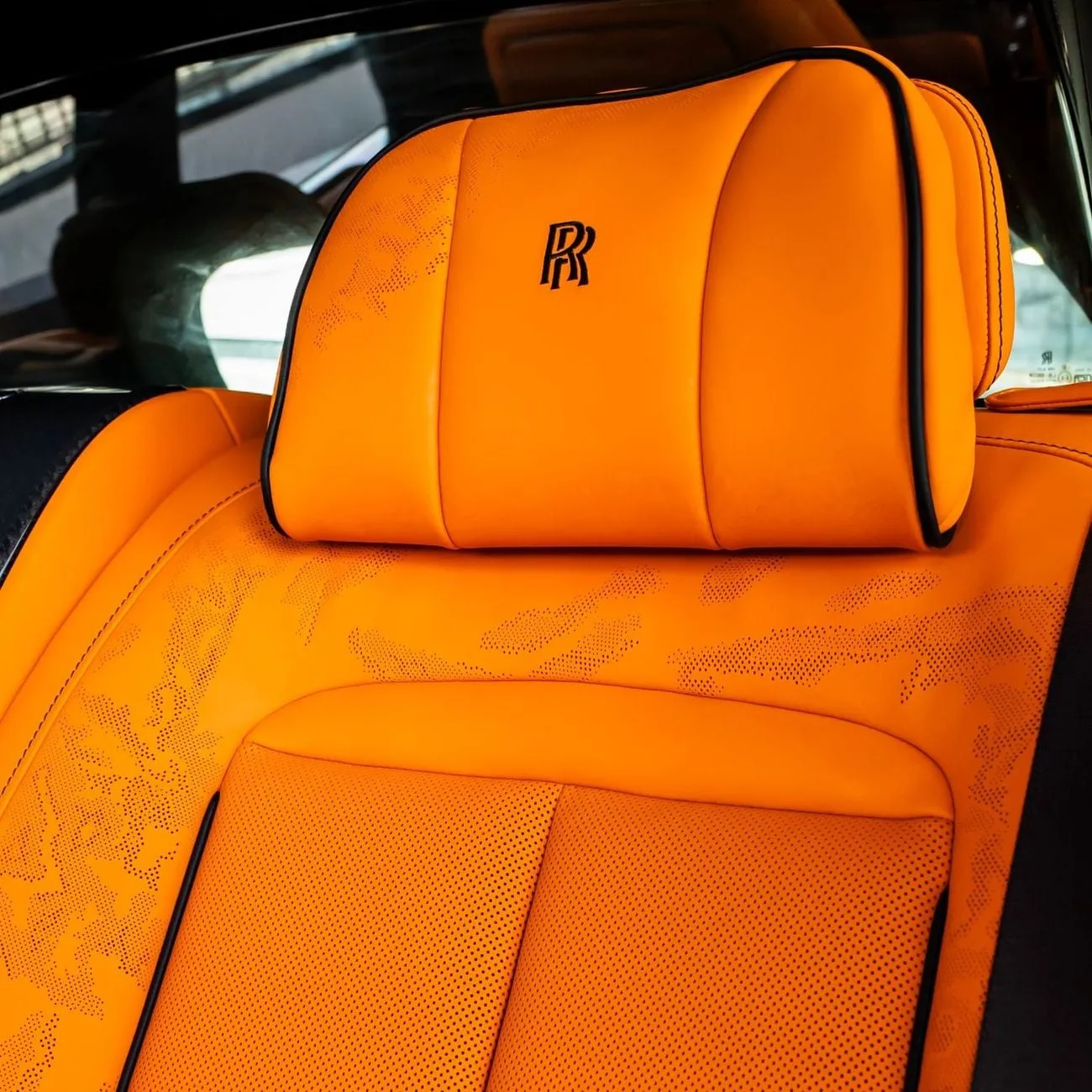 2026 Rolls-Royce Cullinan Series II Black Badge, 12/21