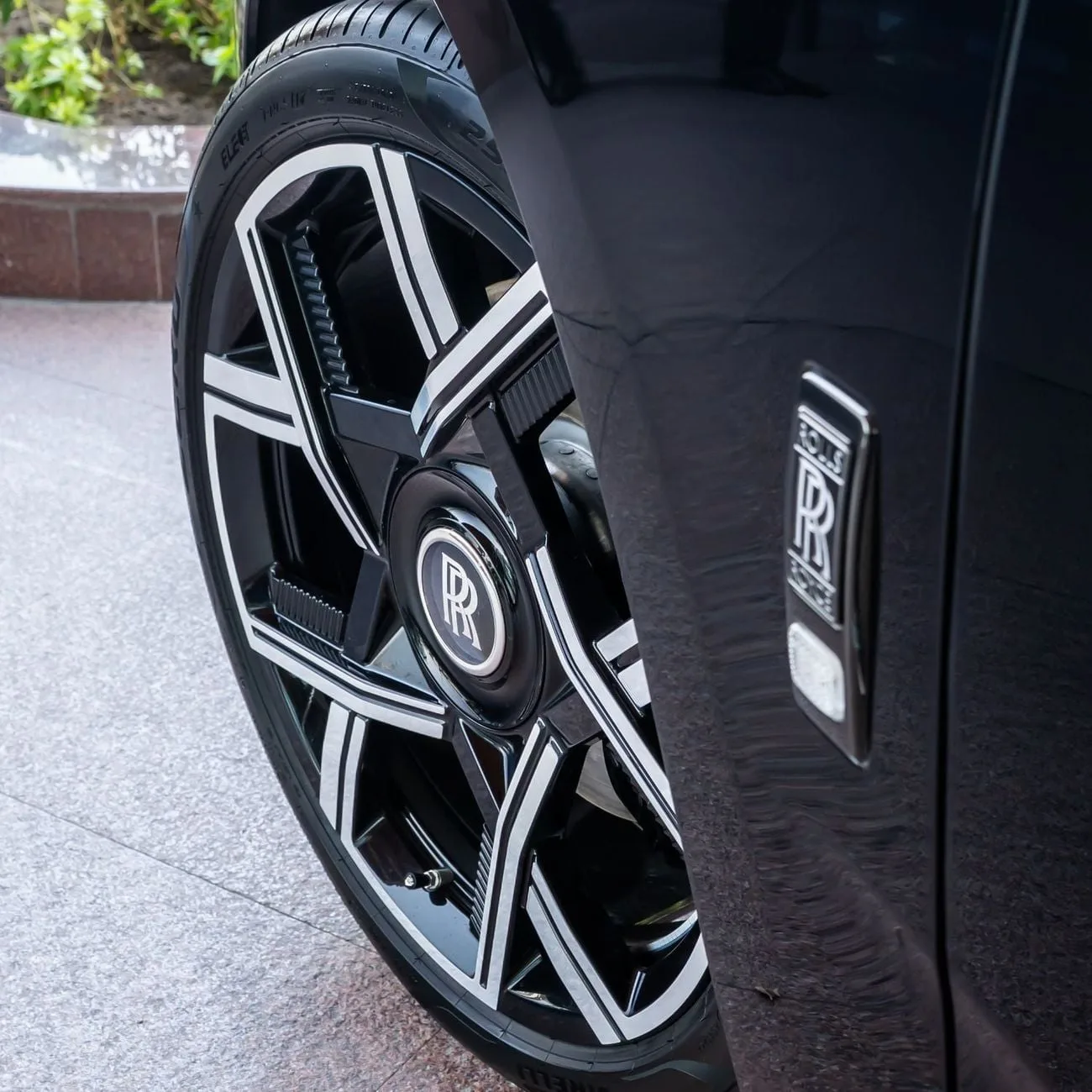 2026 Rolls-Royce Cullinan Series II Black Badge, 20/21