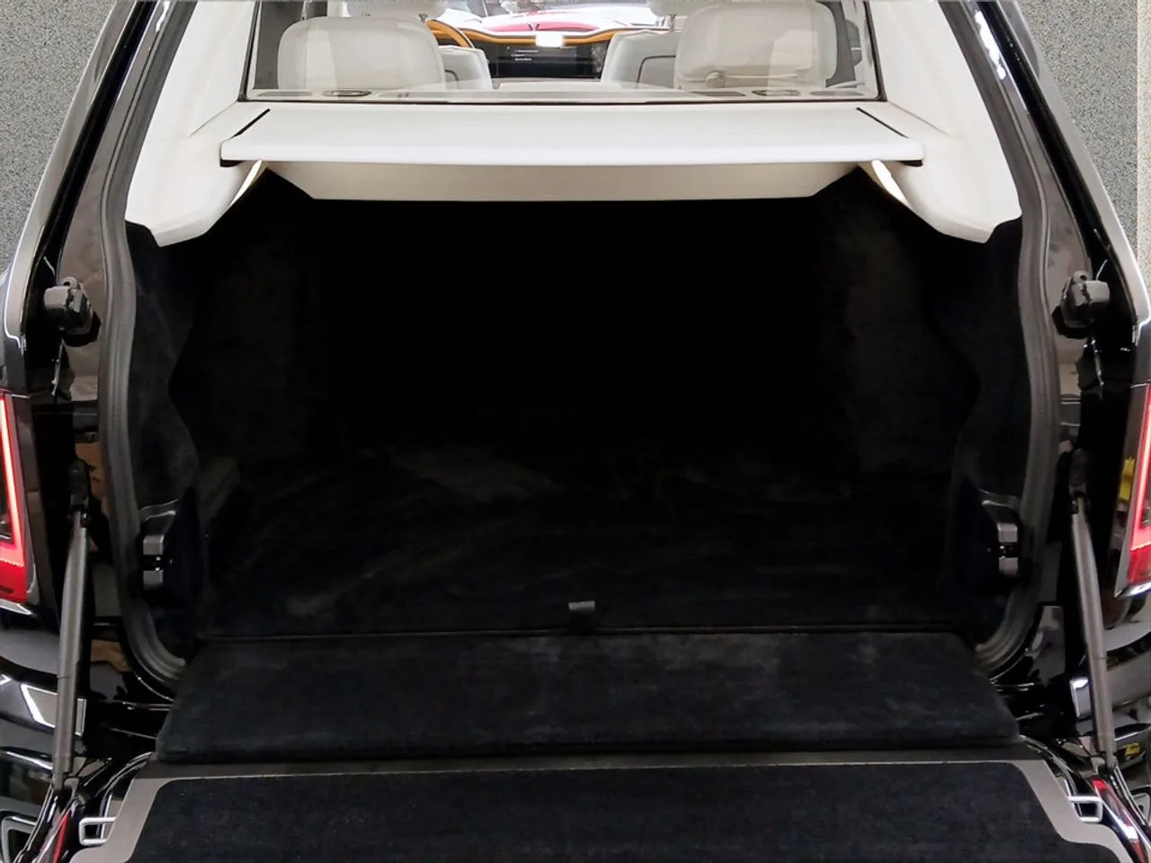 2026 Rolls-Royce Cullinan Series II Black Badge, 22/22